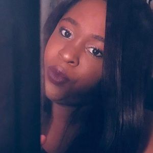 Meet your Posher, Tiesha